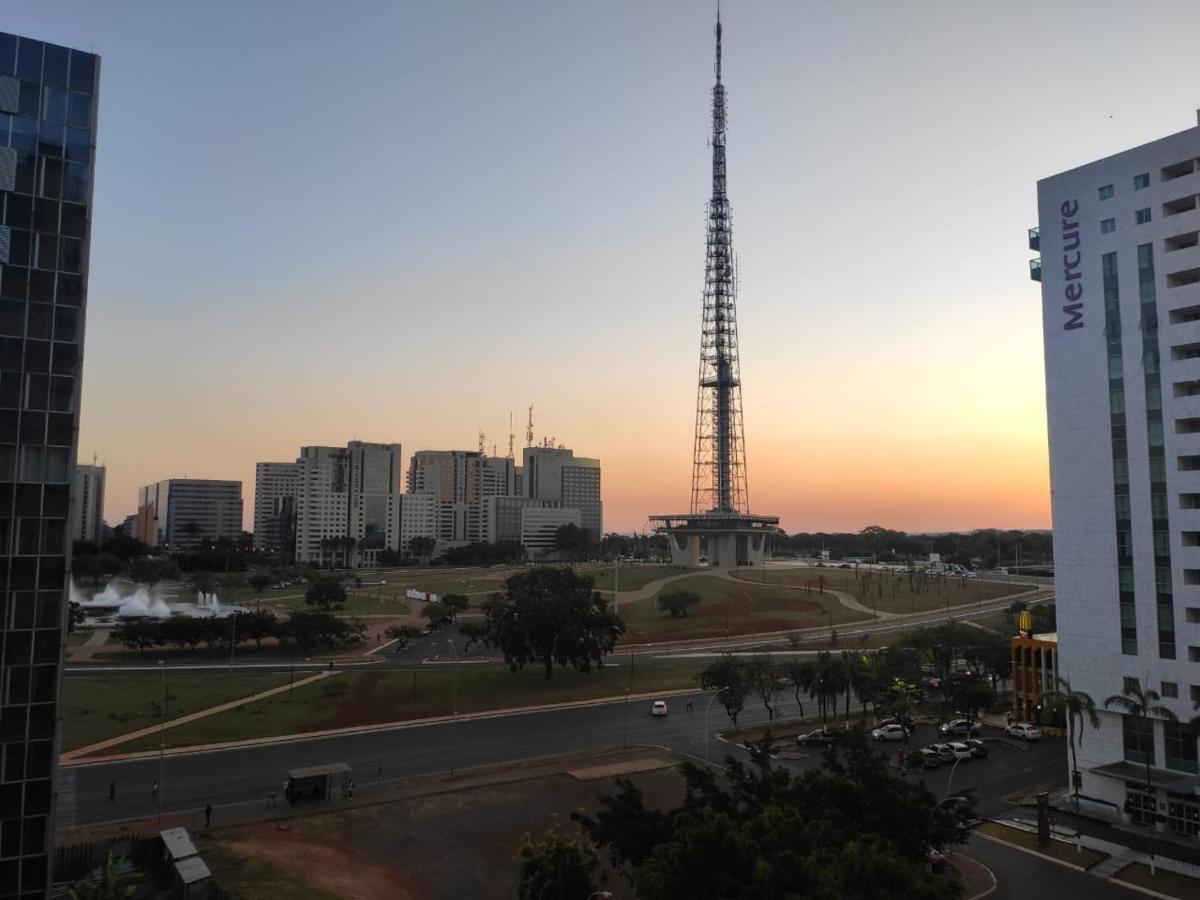 Flat - Esplanada Dos Ministerios - Centro De Brasilia Hotel Exterior photo